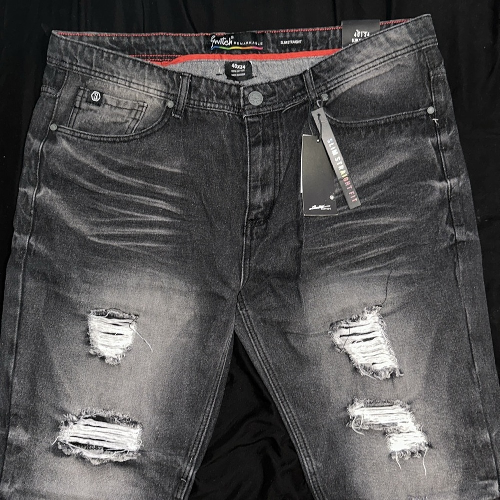 Slim Straight Switch Remarkable Men’s Jeans (BLACK)